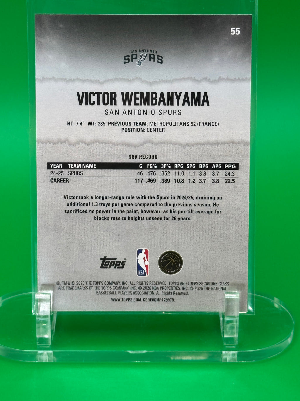 VICTOR WEMBANYAMA 2025 TOPPS SIGNATURE CLASS ROUND 1 PICK 1 SAN ANTONIO SPURS