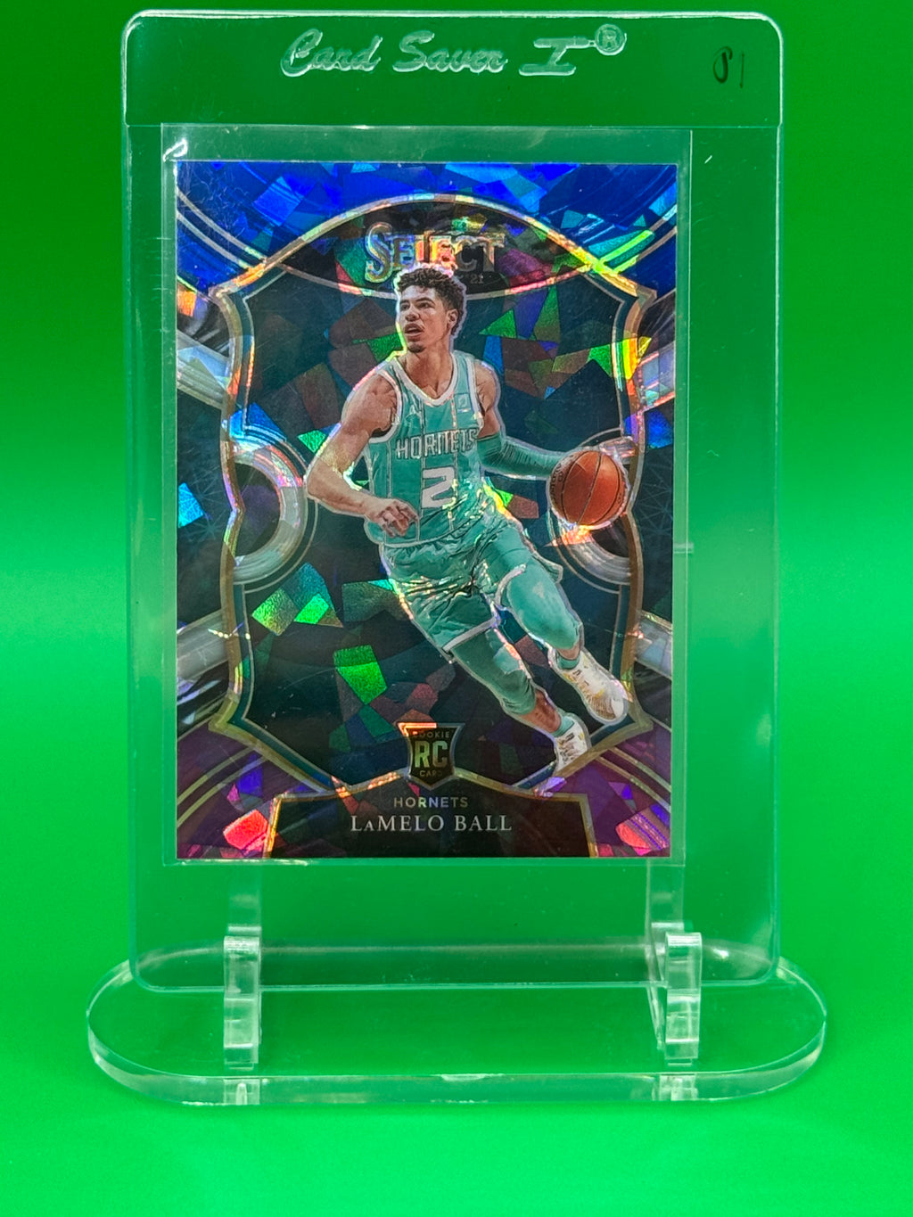 2020-21 Panini Select Blue Cracked Ice – LaMelo Ball RC