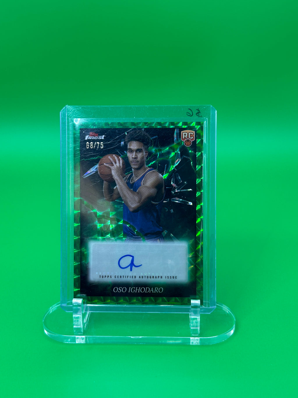 2024-25 Topps Finest Oso Ighodaro Electrifying Geometric Signatures Green Auto RC #68/75